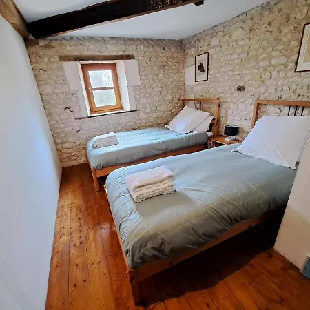 Le Moulin Etourneau - 3 Avec 2 Piscines * Champagnac (Charente-Maritime)