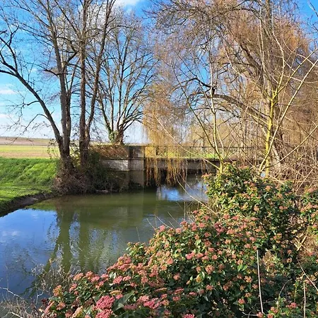 Le Moulin Etourneau - 2 Avec Piscines Et Feriehus Champagnac (Charente-Maritime)