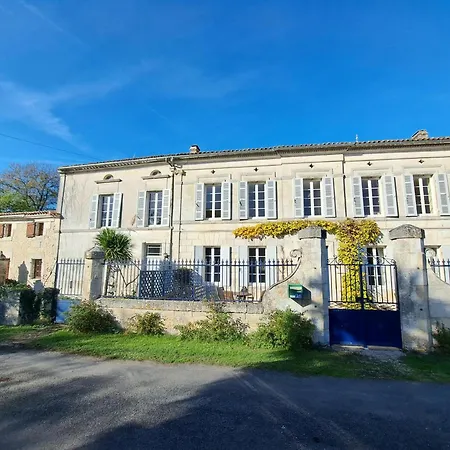 La Des Lettres, Spacieux Pour 14 Personnes Feriehus *