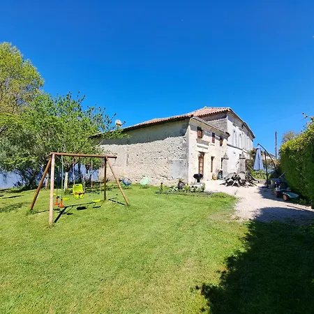 Le Moulin Etourneau - 3 Avec 2 Piscines Holiday home Champagnac (Charente-Maritime)