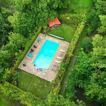 Le Moulin Etourneau - 2 Avec Piscines Et Feriehus