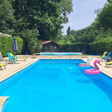 La Des Lettres, Spacieux Pour 14 Personnes Champagnac (Charente-Maritime)